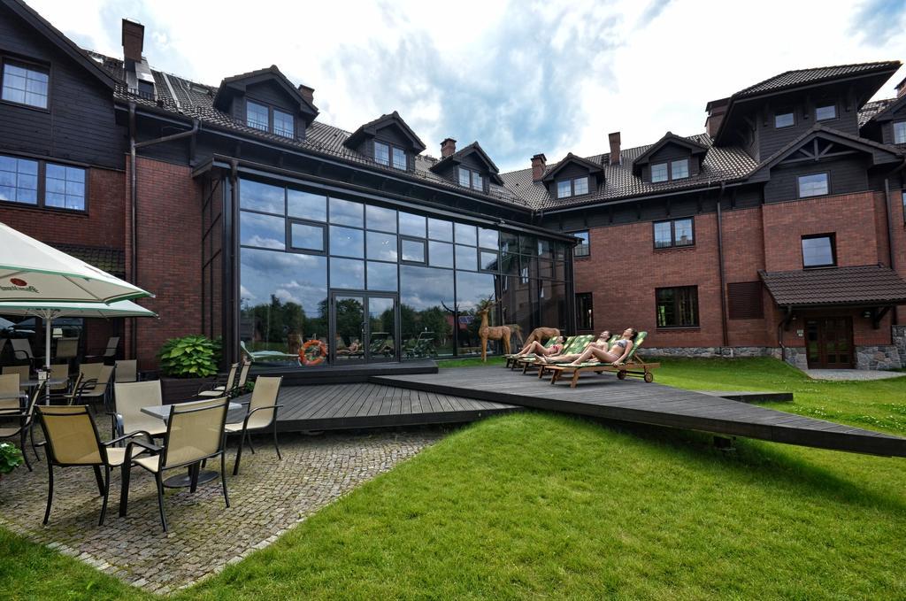 Białowieża Hotel Zubrowka Spa & Wellness מראה חיצוני תמונה