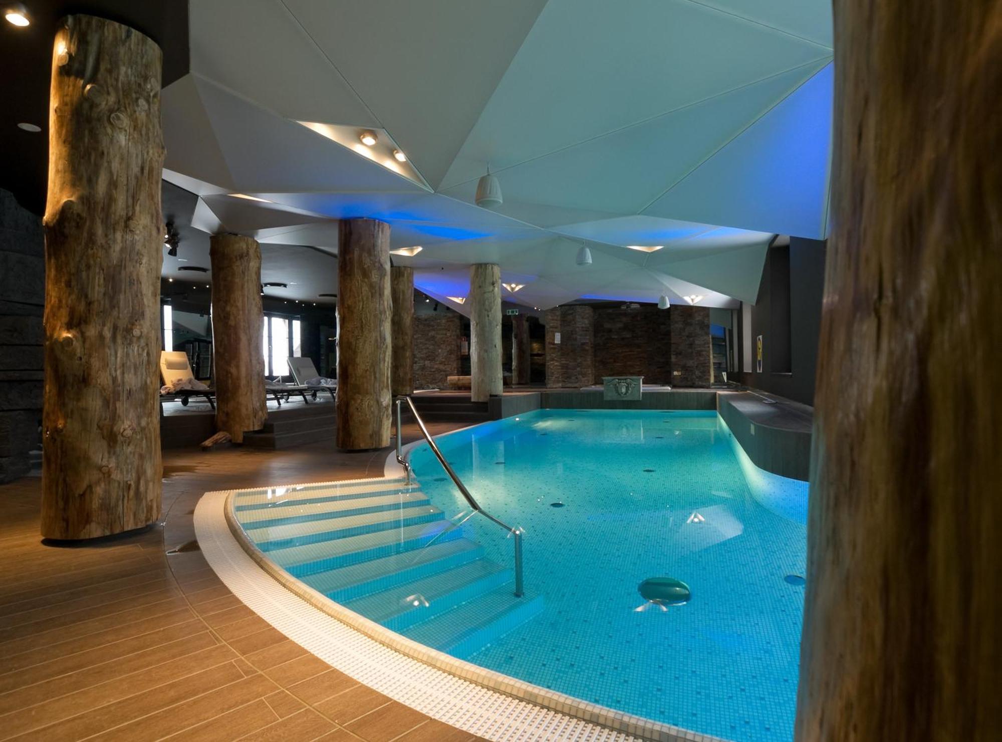 Białowieża Hotel Zubrowka Spa & Wellness מראה חיצוני תמונה