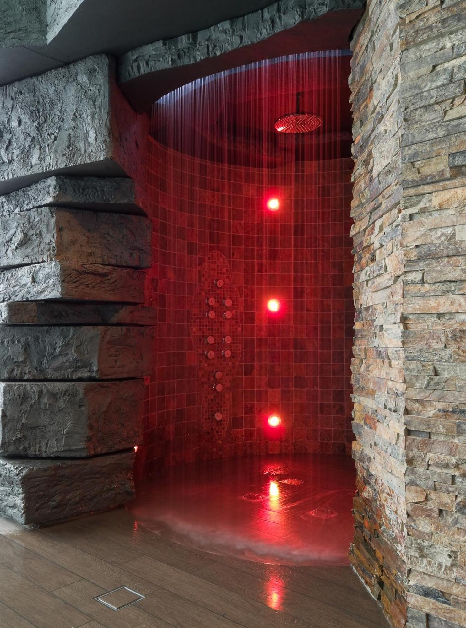 Białowieża Hotel Zubrowka Spa & Wellness מראה חיצוני תמונה