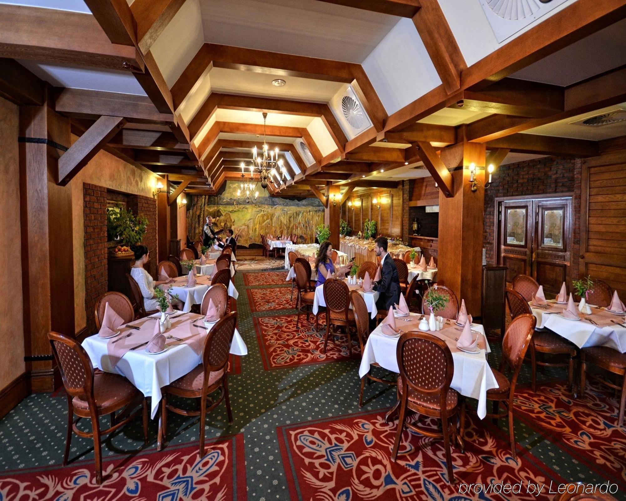 Białowieża Hotel Zubrowka Spa & Wellness מראה חיצוני תמונה