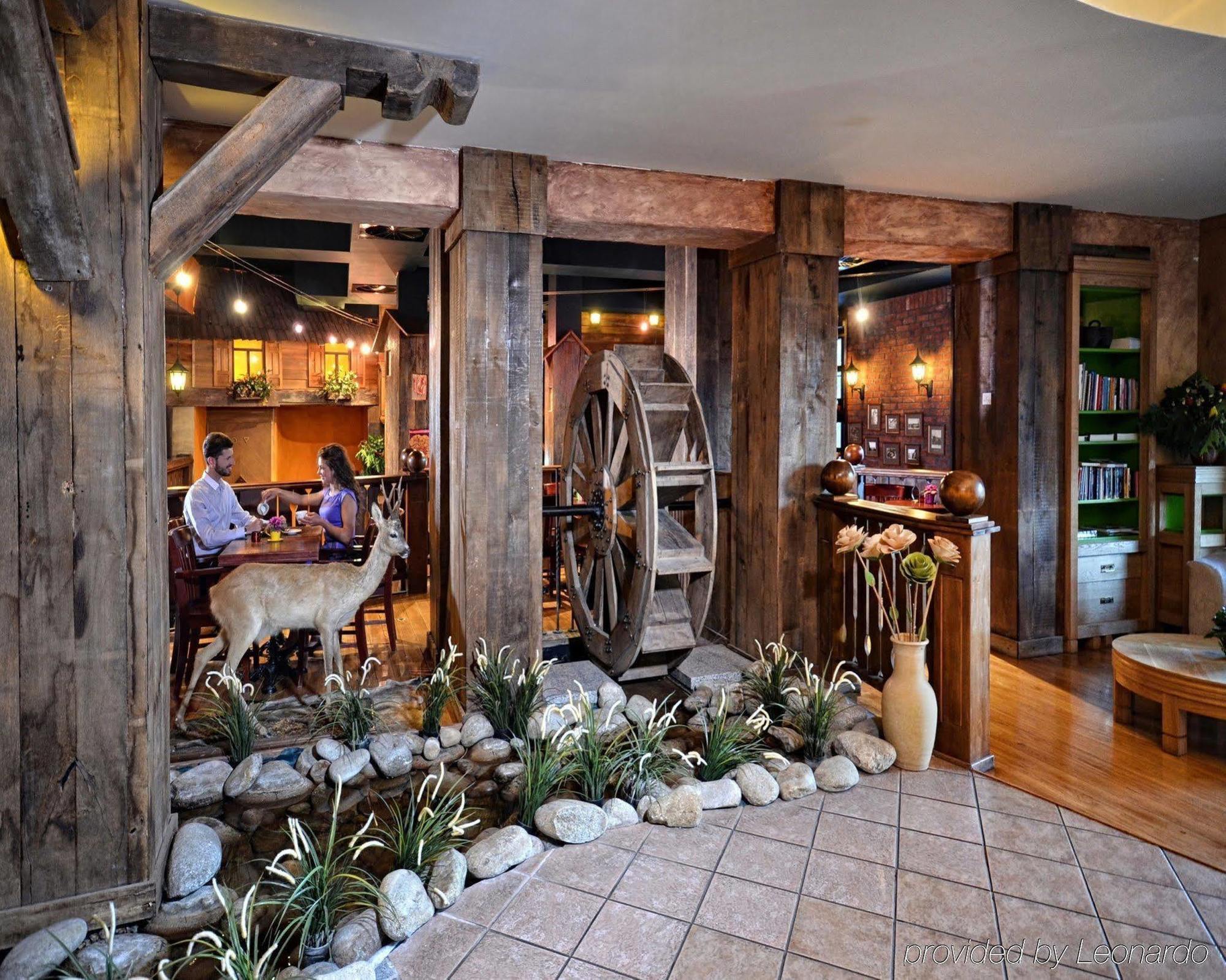 Białowieża Hotel Zubrowka Spa & Wellness מראה חיצוני תמונה