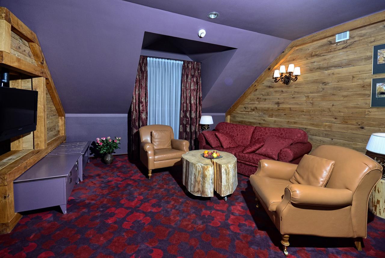 Białowieża Hotel Zubrowka Spa & Wellness מראה חיצוני תמונה